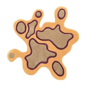 FiRugs Atoll Haldi ochre orange luxury hand-tufted rug featuring an uneven free-form island cluster shape with concentric sand beige layers and deep plum purple piping, handcrafted in Varanasi, India from 100 percent New Zealand wool.